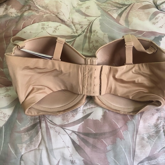 - Beautiful Auden New With Tag women’s Beige Bra Size 38DDD - Picture 3 of 5